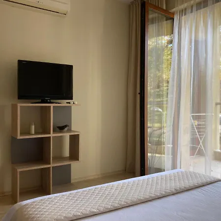 Botanica Prime Apartment Varna Exterior photo